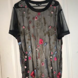 Sheer/mesh fashion nova floral top